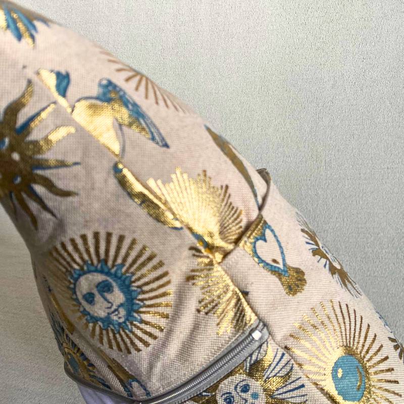 couture laterale du coussin