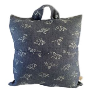 coussin de lecture avec poche integree et poignee de transport