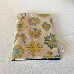 protege cahier avec maruqe-page intégré