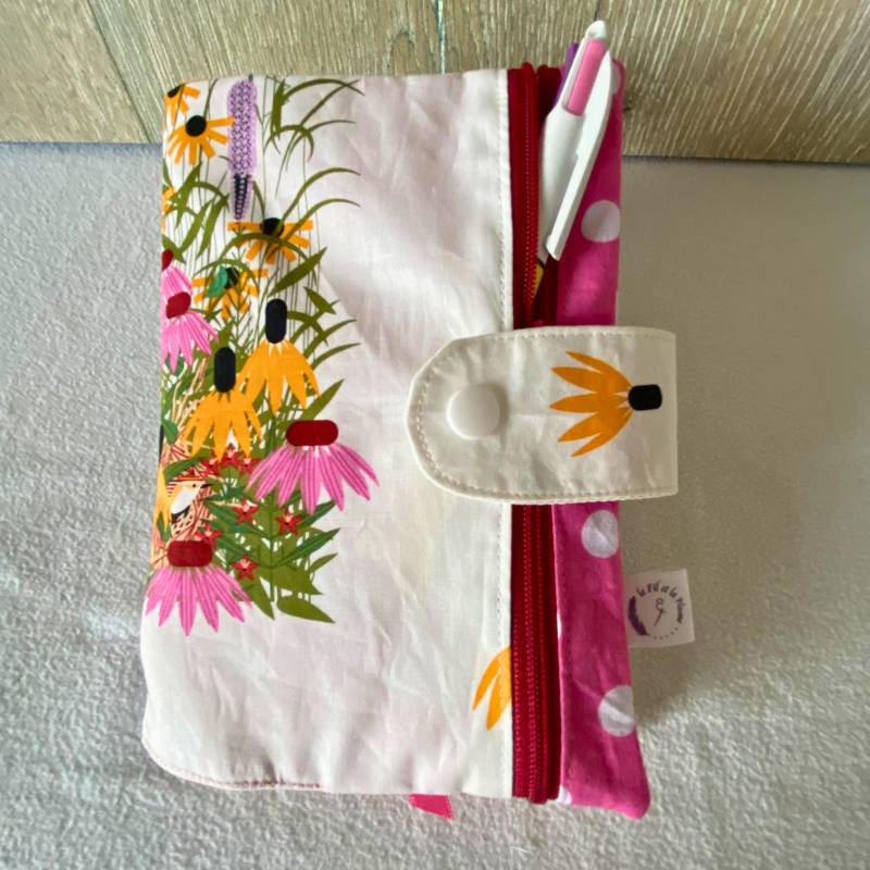 portege-poche-trousse-stylo-PE protège-live pour roman avec marque-page intégré